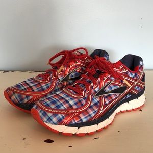 Brooks Adrenaline GTS 16 Boston Marathon Edition